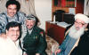 مع الرئيس ياسر عرفات - في الثمانينات - في بيت الشيخ